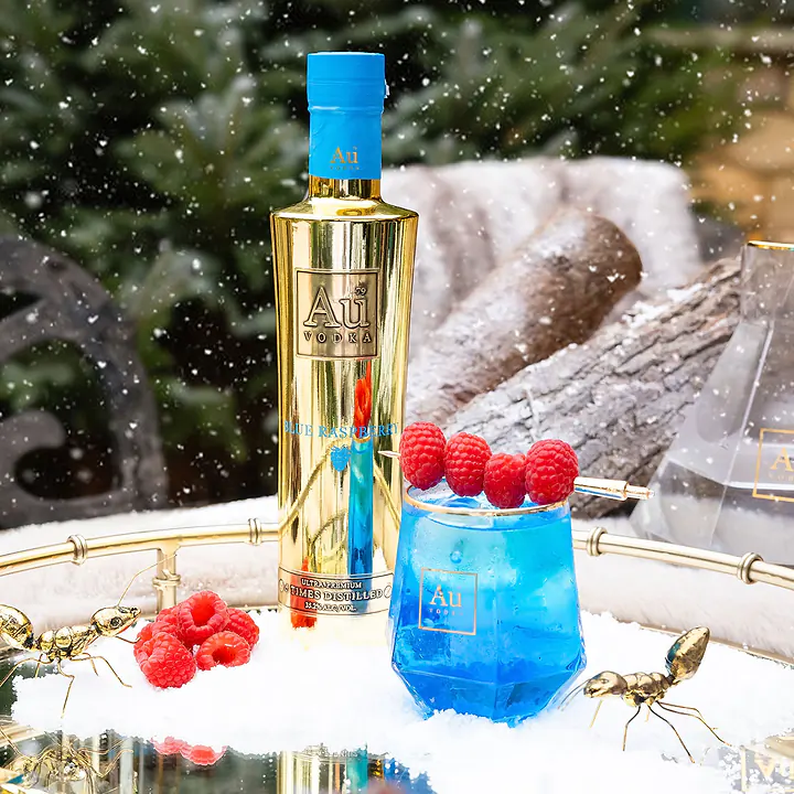 AU Vodka Blue Raspberry 35cl