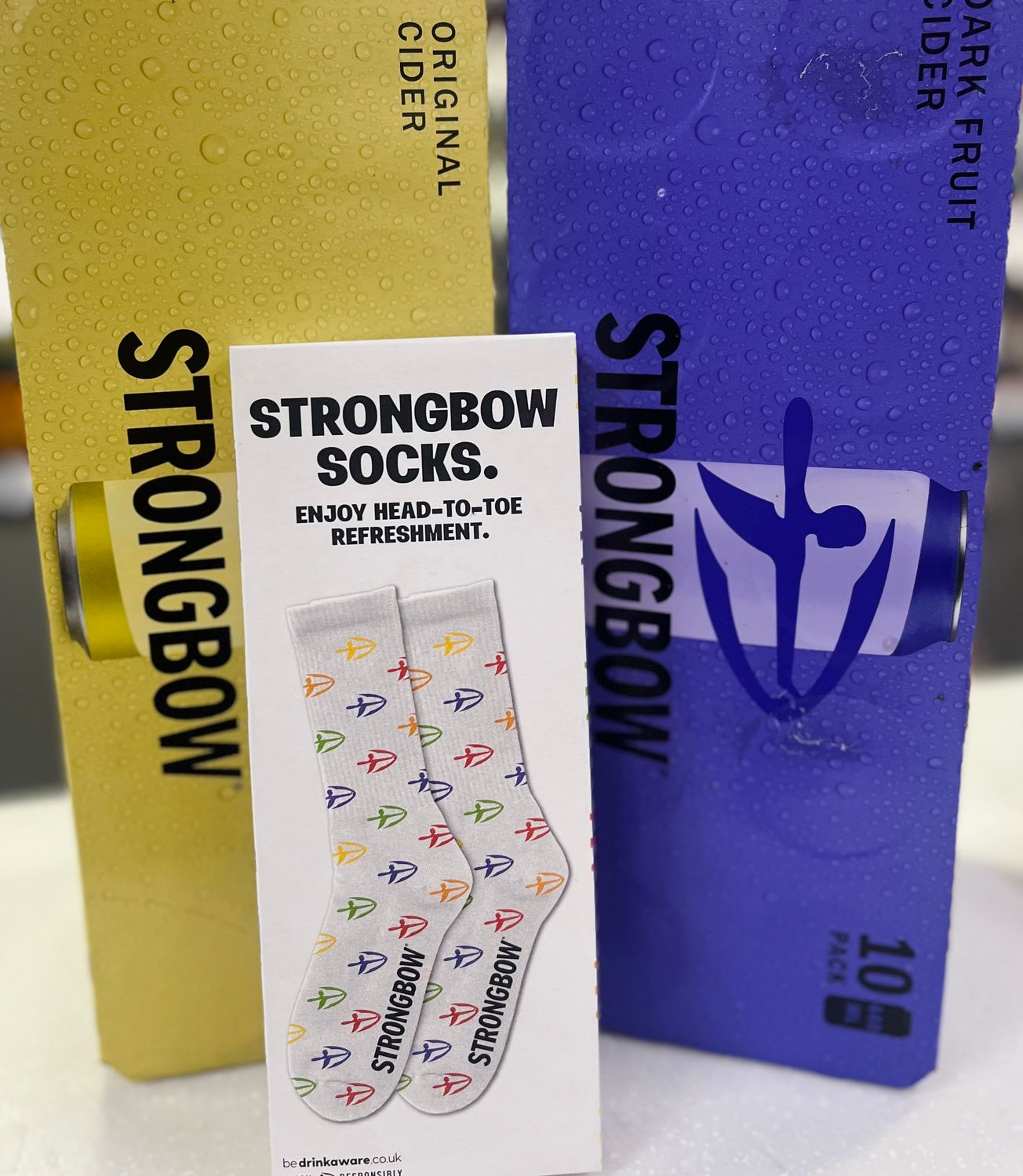 (FREE STRONGBOW SOCKS INCLUDED) Strongbow Cans 10 x 440ml