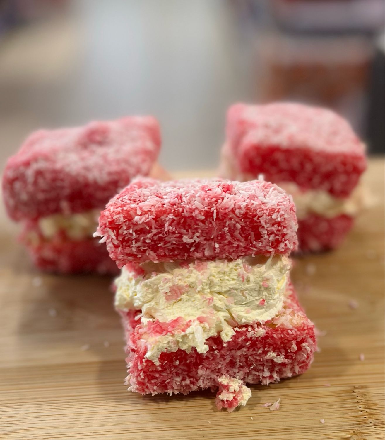 Eiffel Tower Sponge Cake