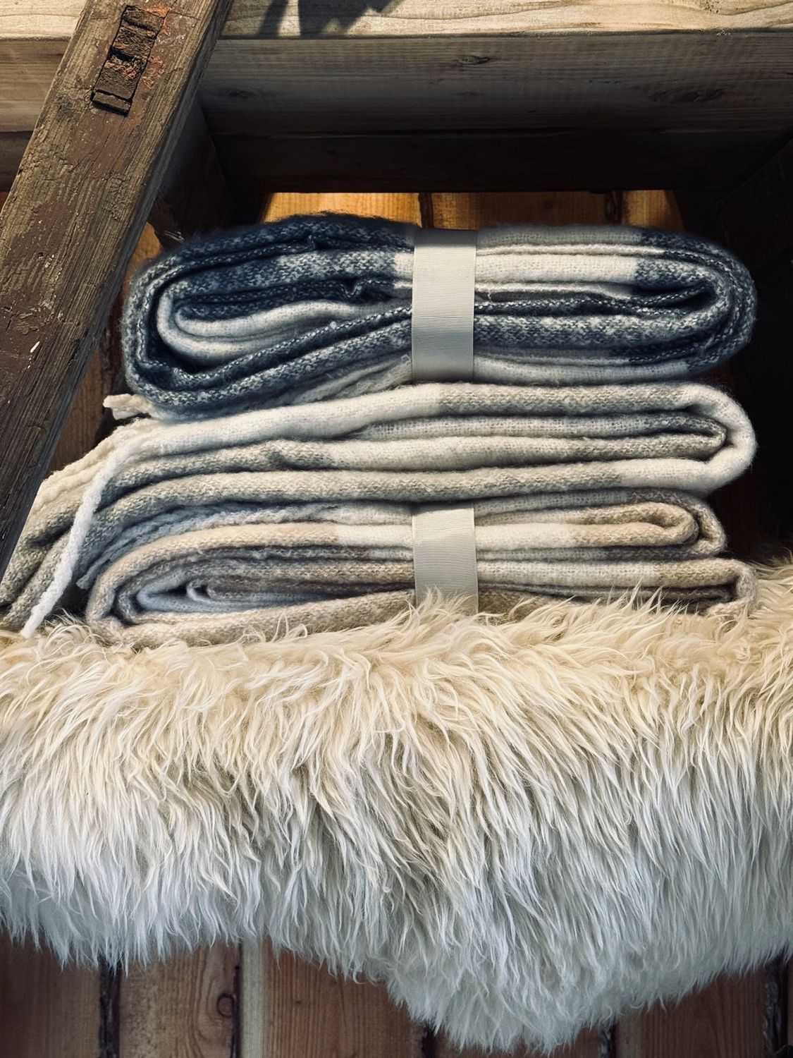Malini Kalix Blue Throw