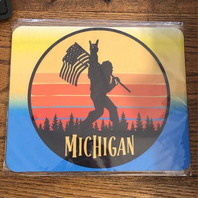 Big foot / Michigan Blue Mousepad