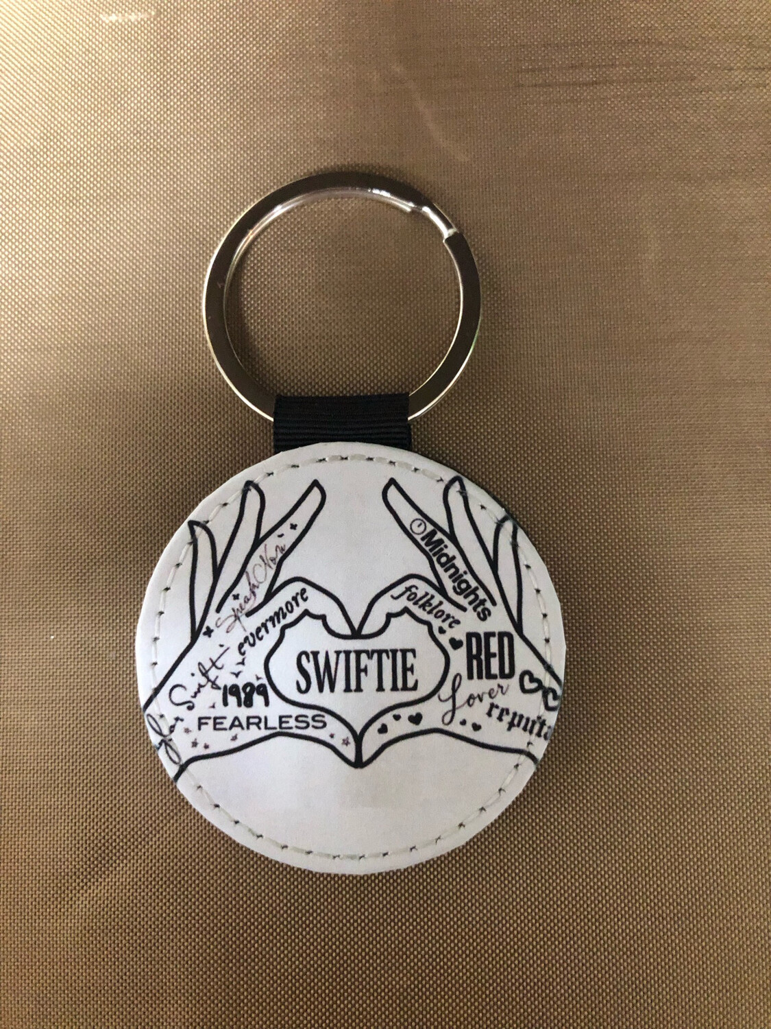 Round Keychain - Swifties