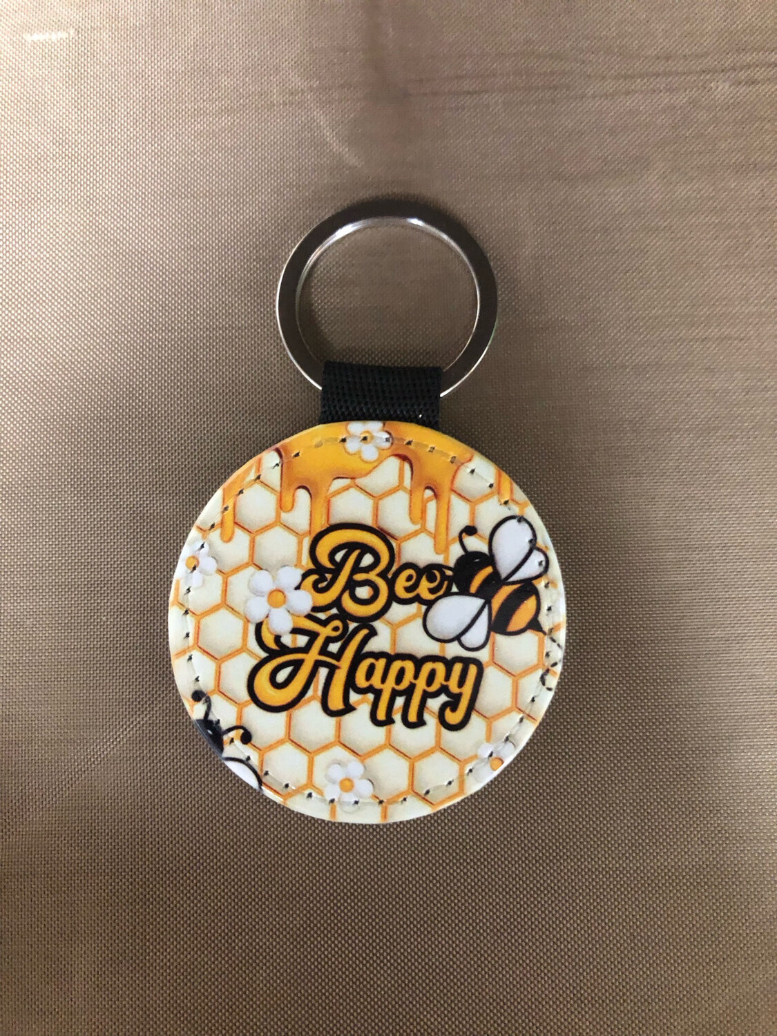 Round Keychain - Bee Happy