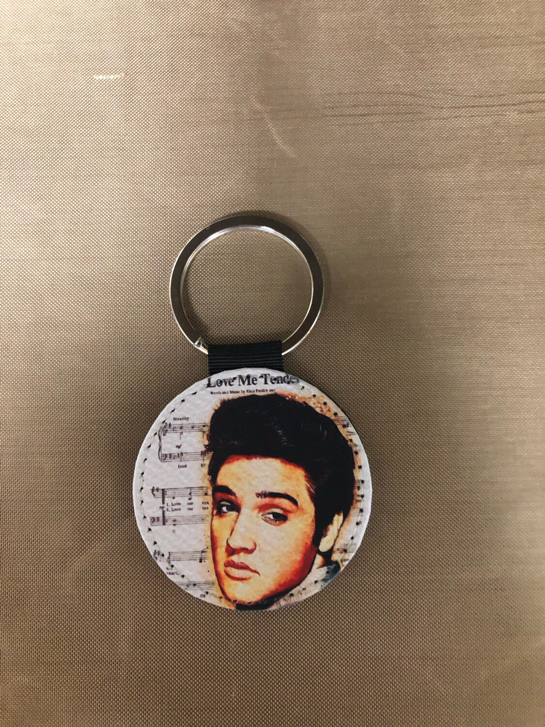 Round Keychain - Elvis