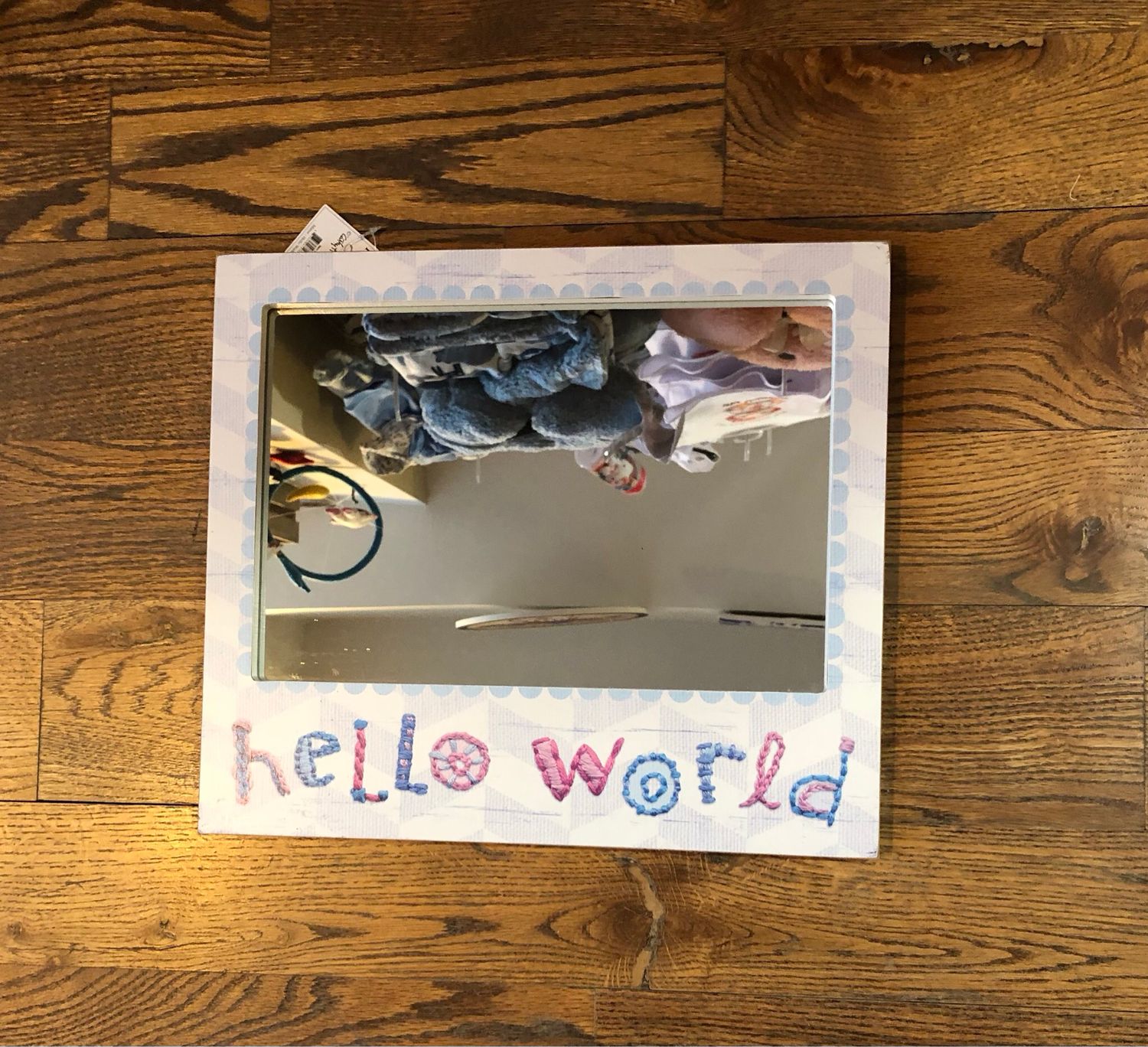 PK - Mirror Hello World