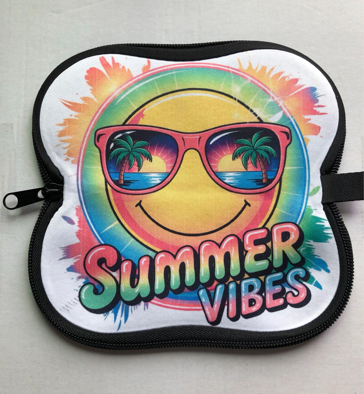 Summer Vibes Zip Up Eyeglass Holder