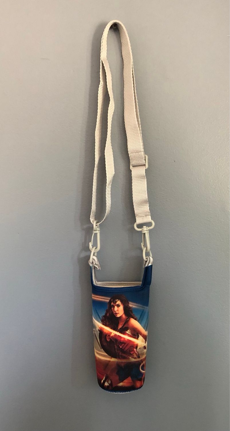 Wonder Woman Water Bottle Holder