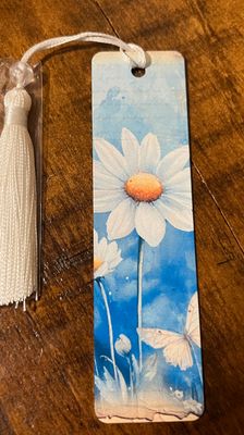 Daisy Bookmark