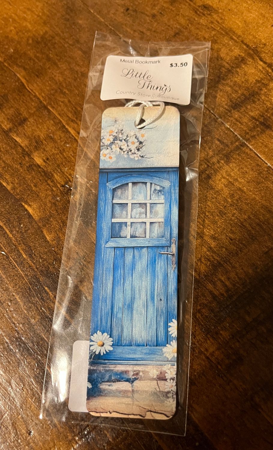 Door and Daisy bookmark