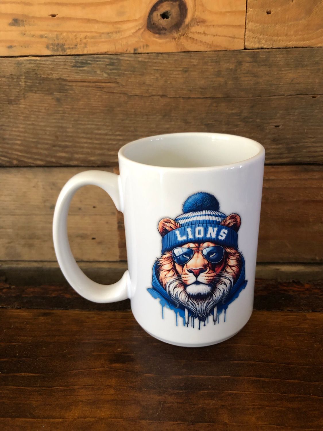 Detroit Lions Sunglasses With Skyline 15 oz Coffee Mug