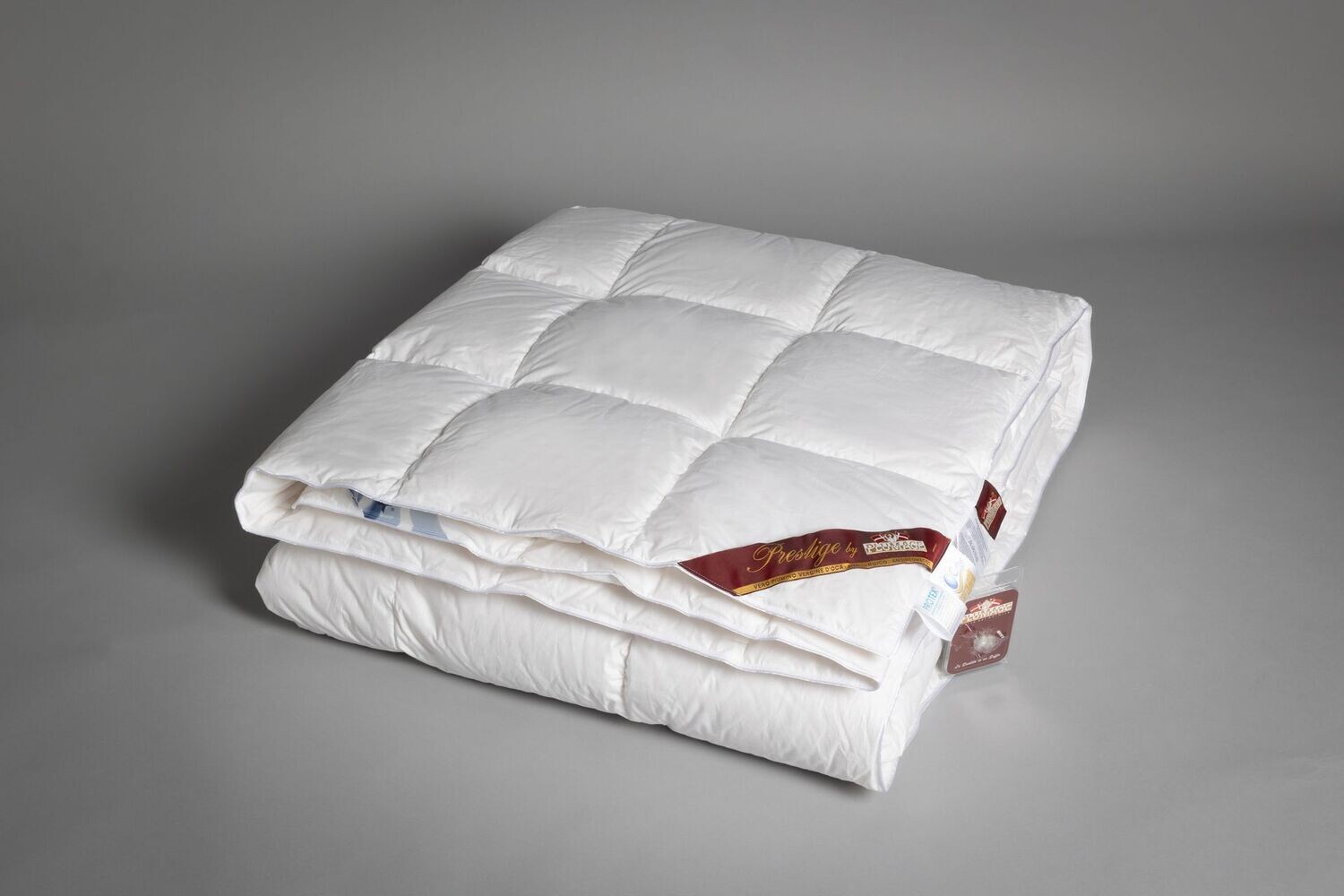 NORDISK PIUMINO D'OCA PESO MEDIO AUTUNNALE/PRIMAVERILE TRAPUNTATURA A RIQUADRI 25X25 PIUMA NORVEGIA 90/10. PIAZZA E MEZZA 200X200