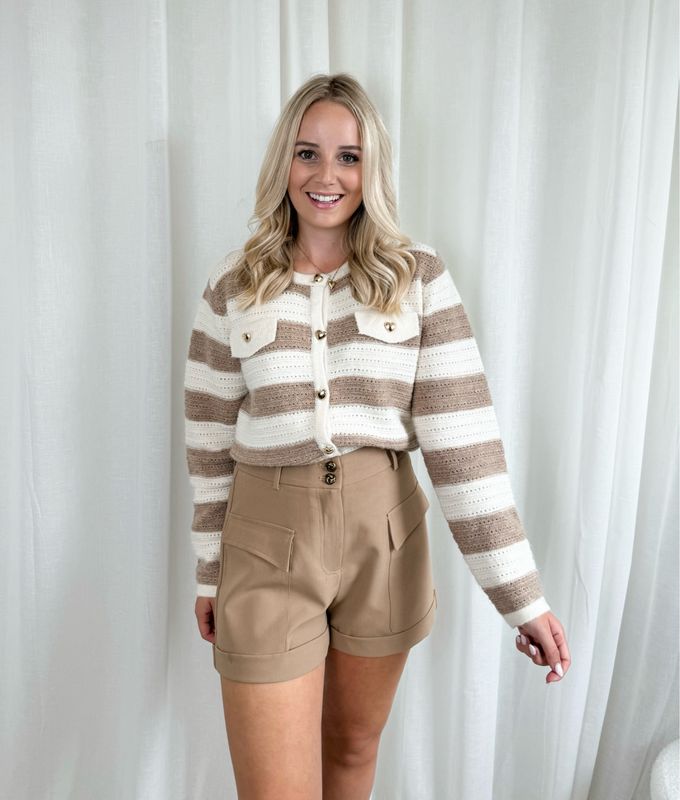 YARA HEART BUTTON SWEATER