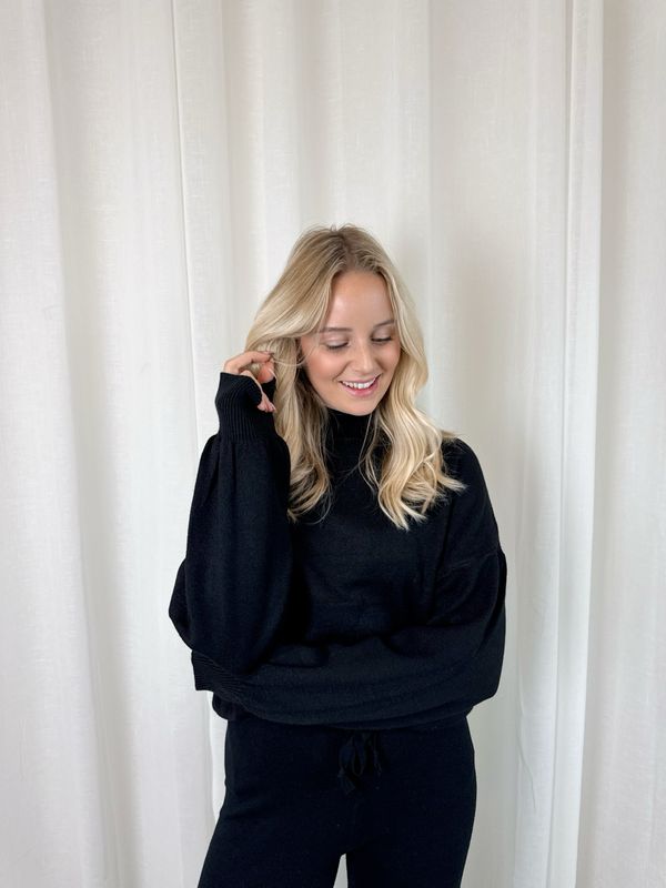 BEAU COMFY SWEATER BLACK