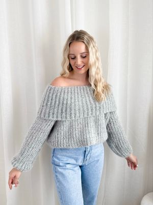 OFF SHOULDER SWEATER GREY