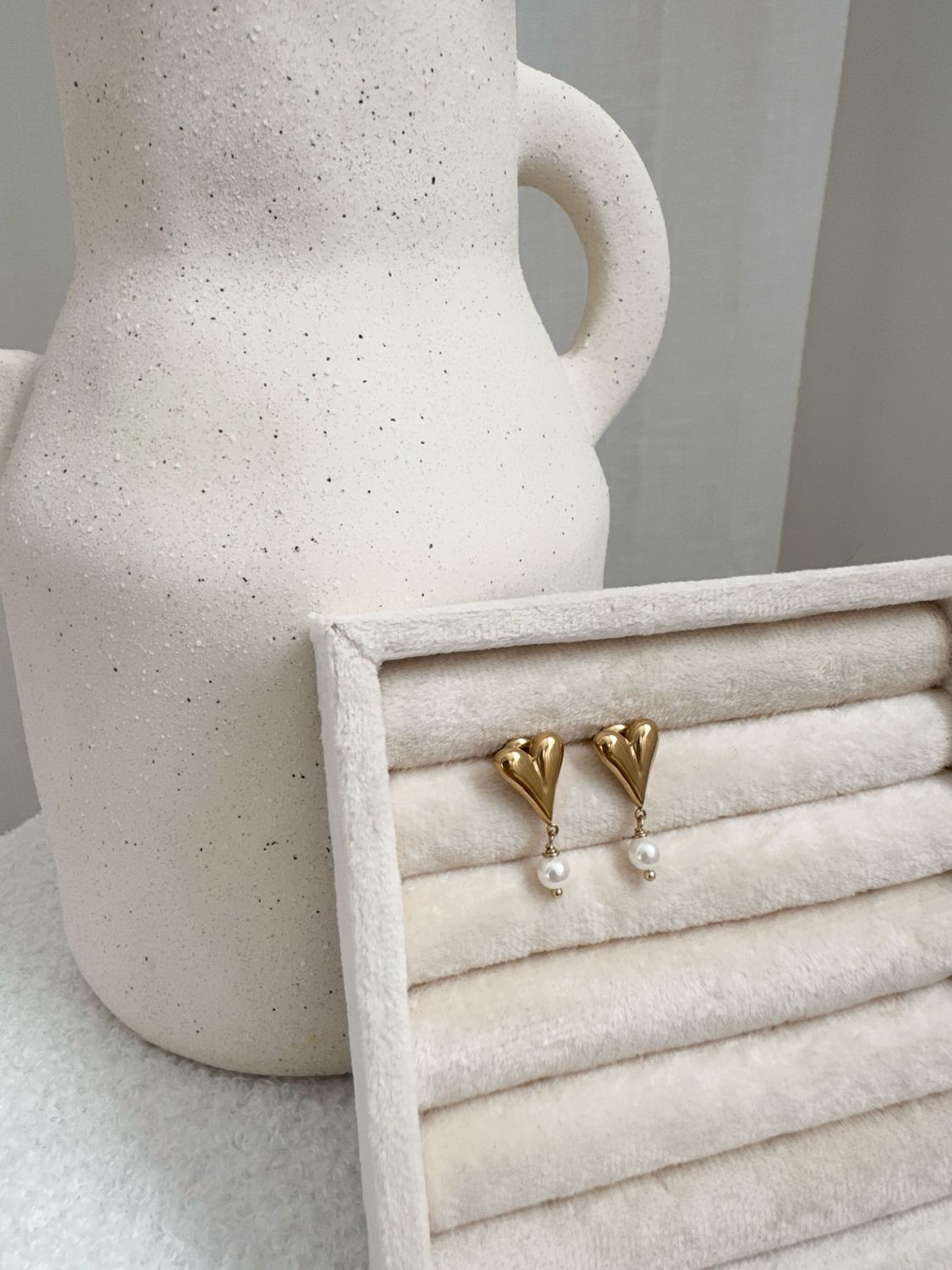 HEART PEARL EARRINGS GOLD