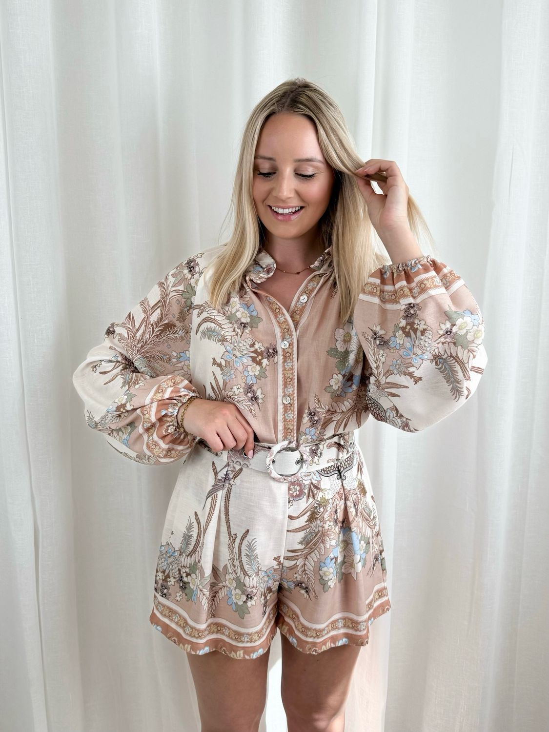 ROMANTIC ENSEMBLE BEIGE