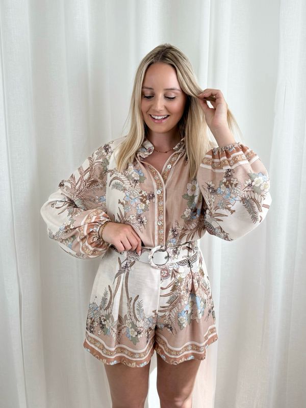 ROMANTIC ENSEMBLE BEIGE