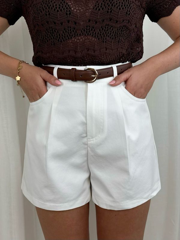 BELTED SHORT WHITE