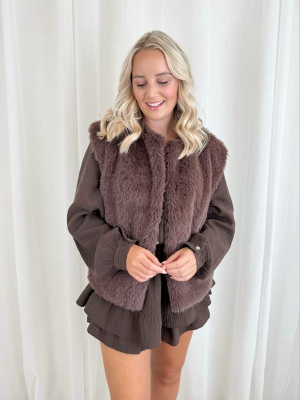 SOFT GILET BROWN