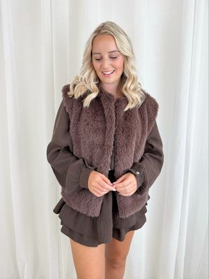 SOFT GILET BROWN