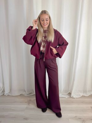 KLEDING