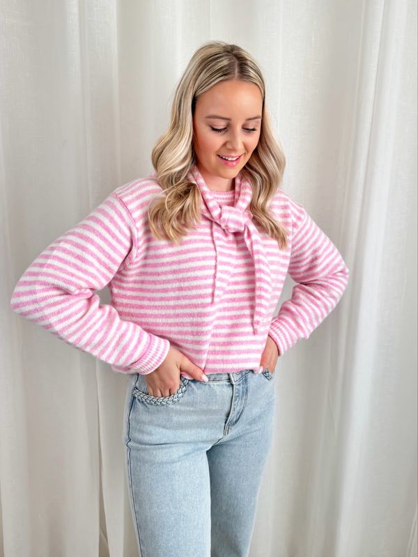 PINK STRIPE SWEATER WITH SCARF