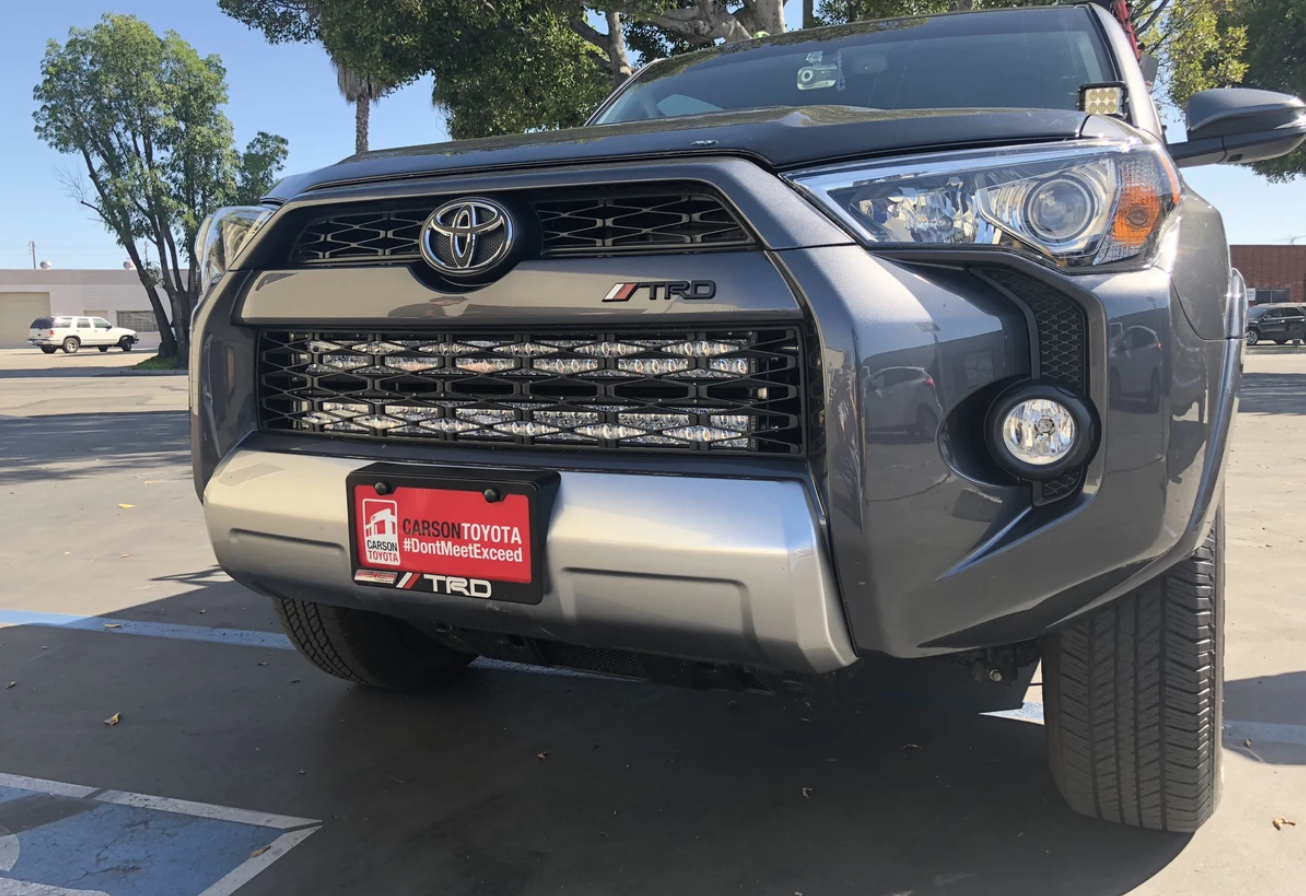 Cali Raised | 2014-2022 TOYOTA 4RUNNER 32&quot; HIDDEN GRILLE LED LIGHT BAR BRACKETS KIT