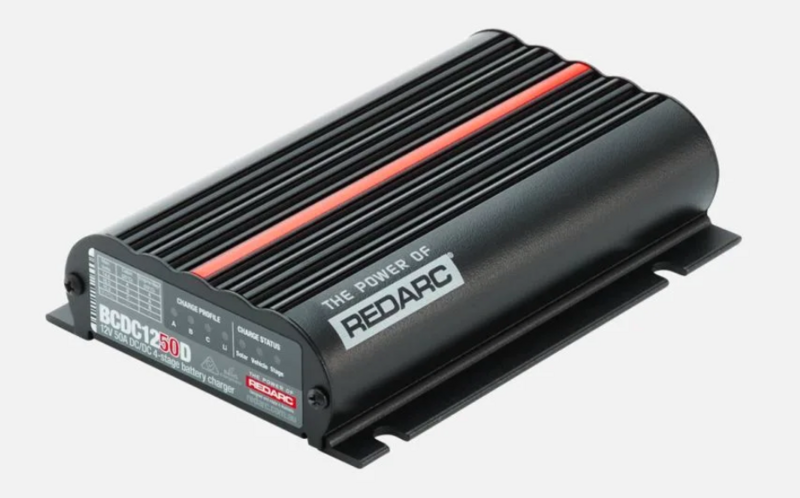 REDARC - DUAL INPUT 50A IN-VEHICLE DC BATTERY CHARGER