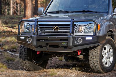 Ironman 4x4 - Classic Off Road Bumper Suited For Toyota 100 Series Land Cruiser/Lexus LX470