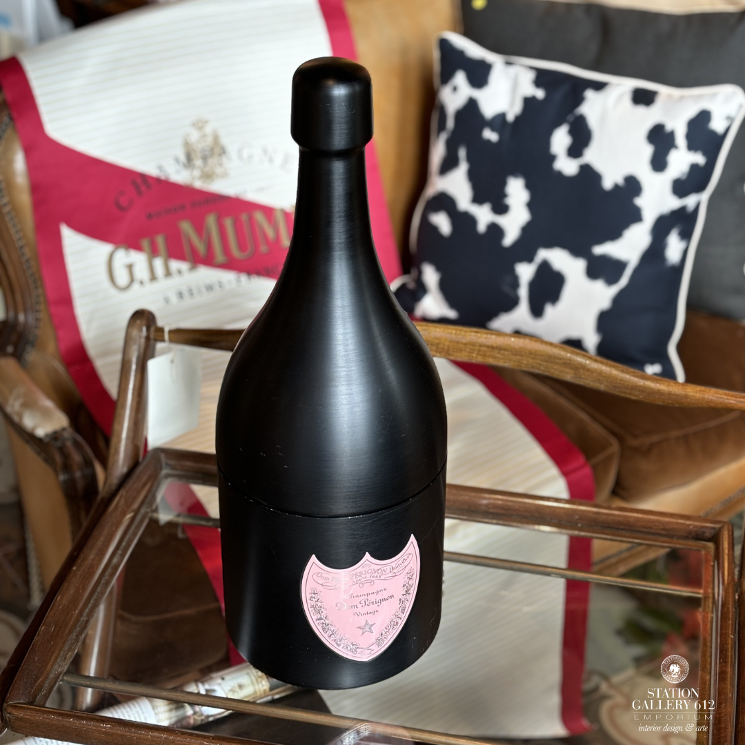 Secchiello a forma di bottiglia di Marc Newson per Dom Pérignon