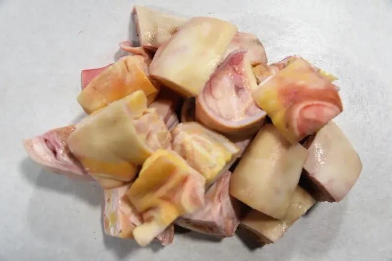 Boneless Cow leg *1kg