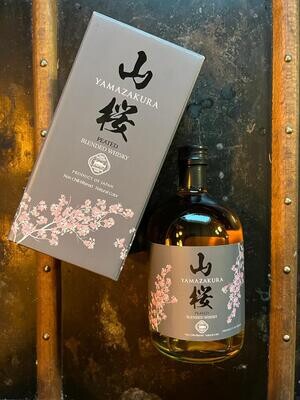 Yamazakura Blended Whisky PEATED