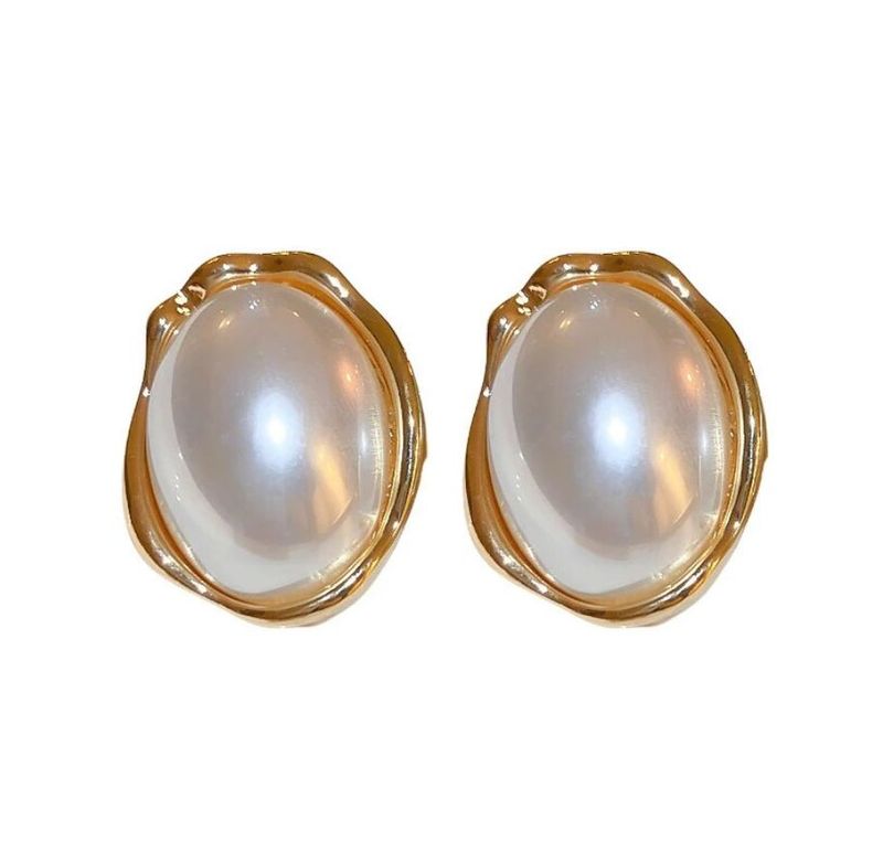 Rose Ellipse Pearl Earrings - Fluid Design Timeless Elegance