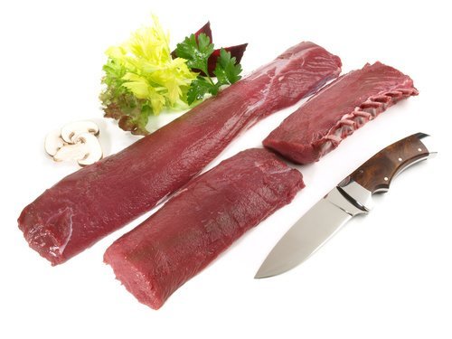 Reh-Rücken-Lachsbraten (ca. 580 g) 2 Stücke, zum Kurzbraten oder für Medaillons, der Reh-Lachsbraten ist ein besonders zartes und geschmackvolles Stück Fleisch. Ideal für schnelle Zubereitung Reh-Rücken-Lachsbraten (ca. 580 g) 2 Stücke, zum Kurzbraten oder für Medaillons, der Reh-Lachsbraten ist ein besonders zartes und geschmackvolles Stück Fleisch. Ideal für schnelle Zubereitung
