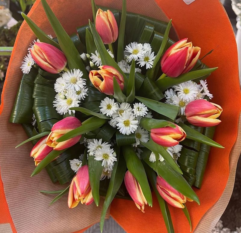 Bouquet di tulipani arancioni/gialli