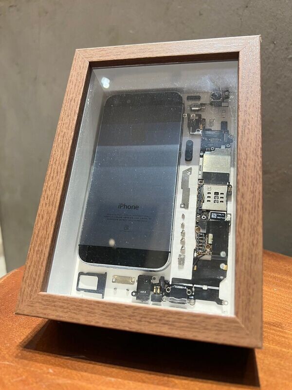 iPhone 5 手機相框