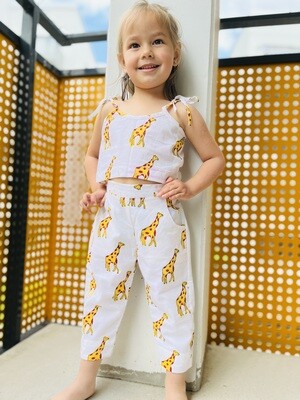 Giraffe Grace Kids&#39; Coordinated Set