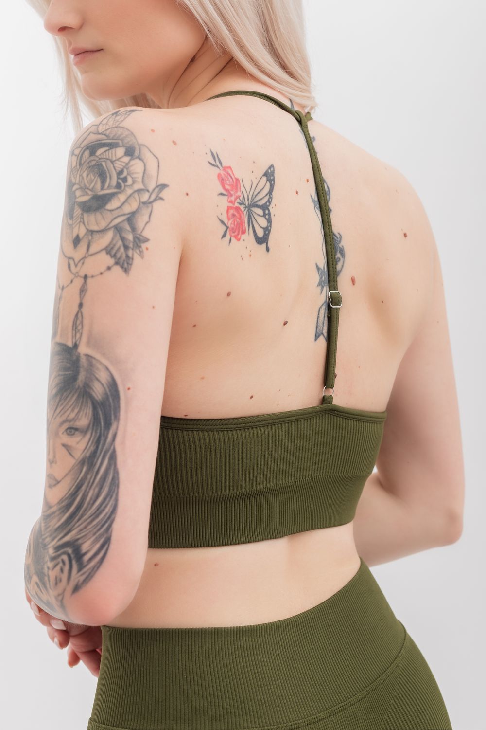 Empire Glamour sports bra adjustable Y-back design