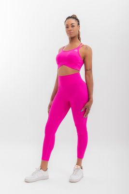 Introducing the Empire Glamor Collection, our best-selling women&#39;s gym  pink set.