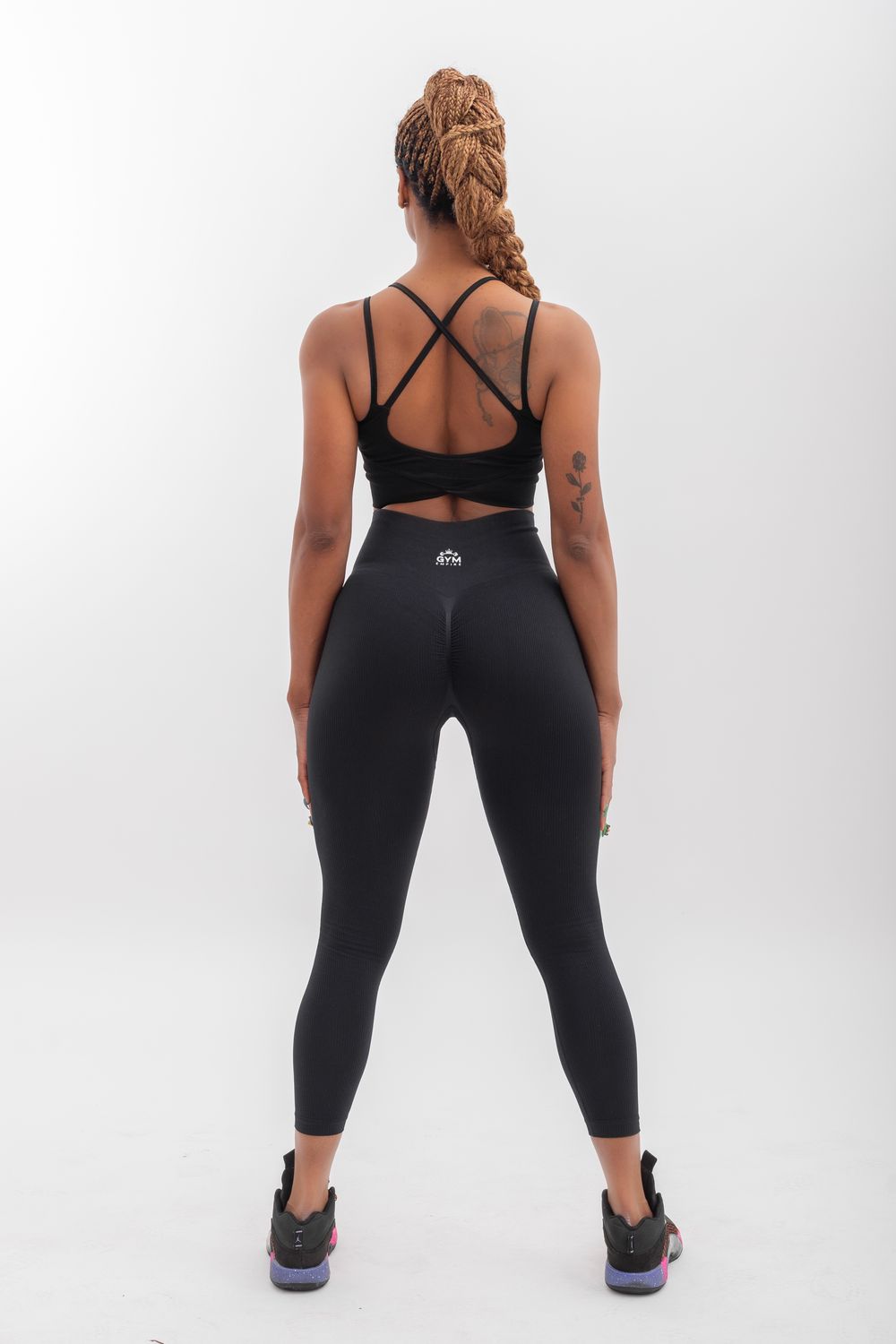 Introducing the Empire Glamor Collection our best-selling women&#39;s Gym set available in black color