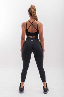 Introducing the Empire Glamor Collection BLACK our best-selling Experience second-skin  leggings comfort made from lightweight seamless fabric
