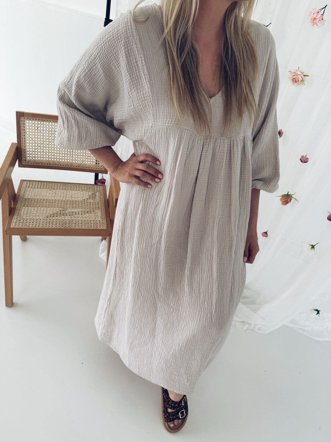 Cyril Tetra Jurk Beige