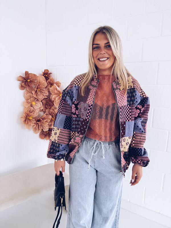 Mila Lace Top Koraal