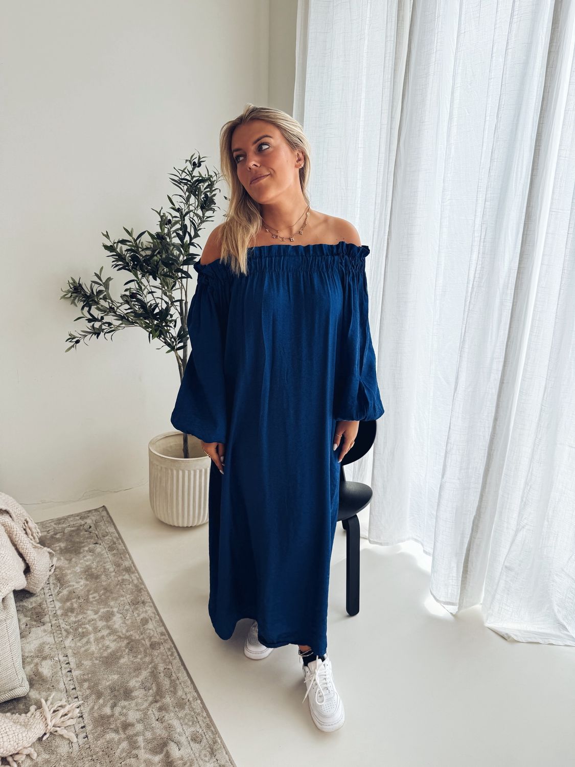 Henriette Jurk Marineblauw