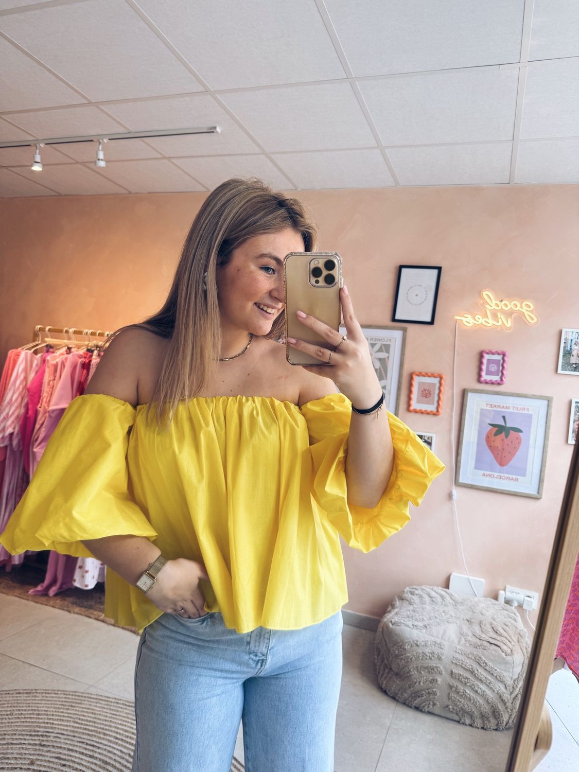 Beque Off-Shoulder Top Geel