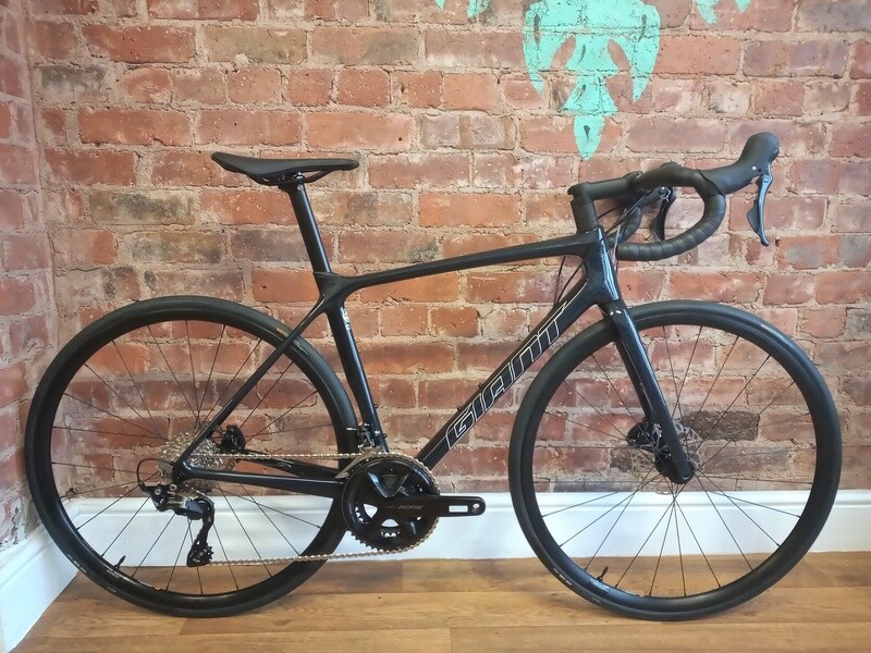 Giant TCR Advanced 2 Road Bike