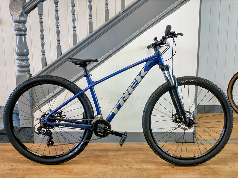 Reconditioned Trek Marlin 4 / Medium