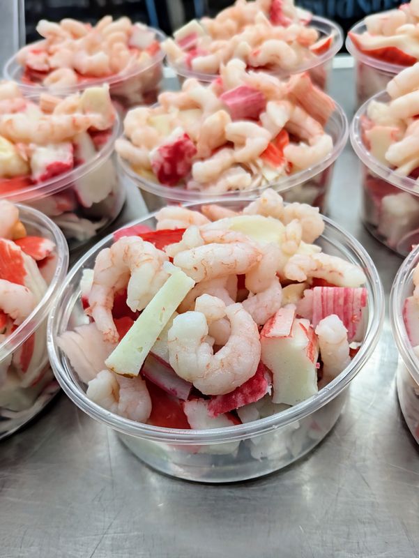 Pink Mix Pot / Peeled Prawns on Top