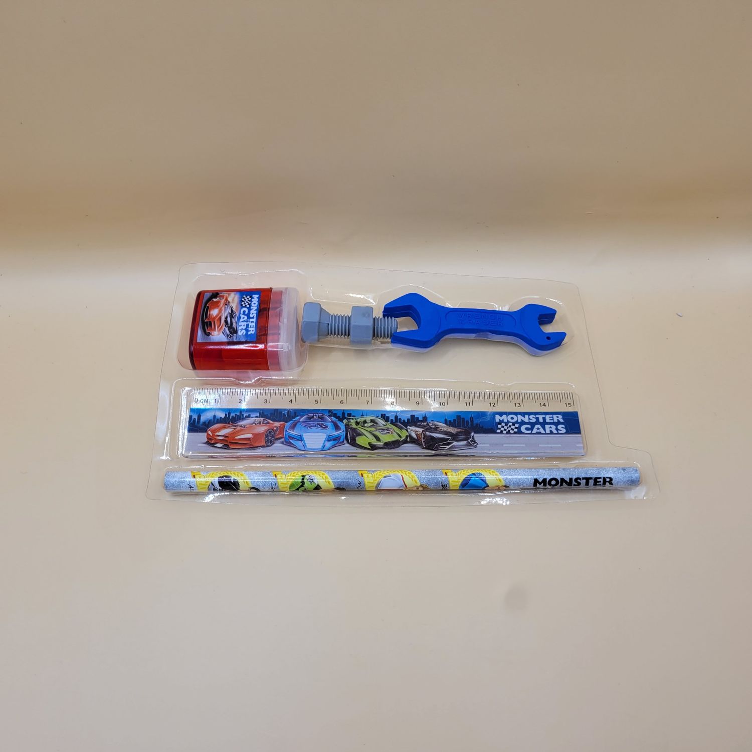 Monster Cars Etui met inhoud