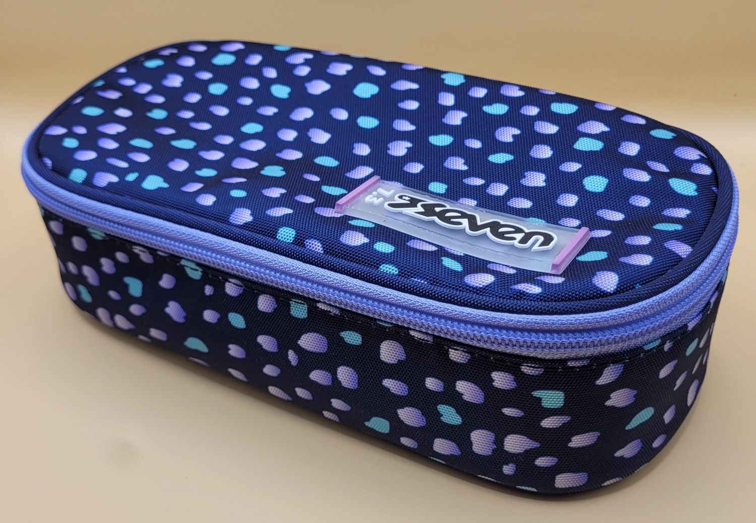 Seven Round Plus pennenetui